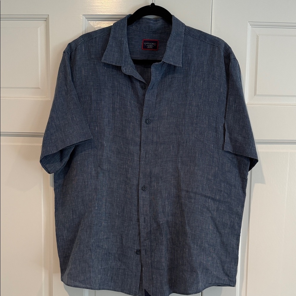 UNTUCKit Men's Casual Navy Button Down Shirt